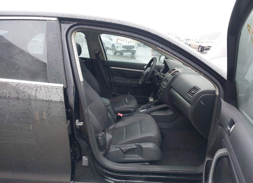 Photo 5 of 2006 Volkswagen Jetta 2.5 (VIN 3VWRF71K06M685019)