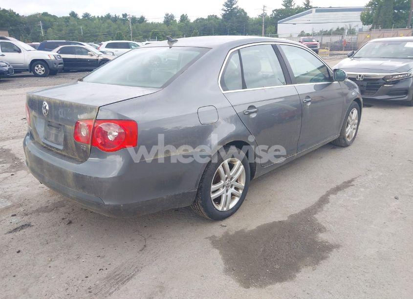 Photo 4 of 2007 Volkswagen Jetta 2.5 (VIN 3VWRF71K17M119579)