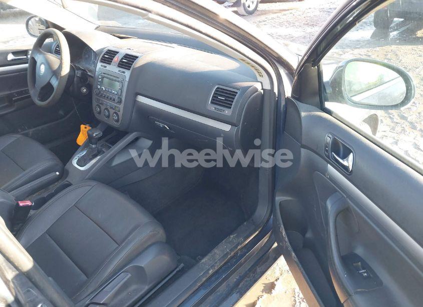 Photo 5 of 2005 Volkswagen Jetta 2.5 (VIN 3VWRF71K25M625709)