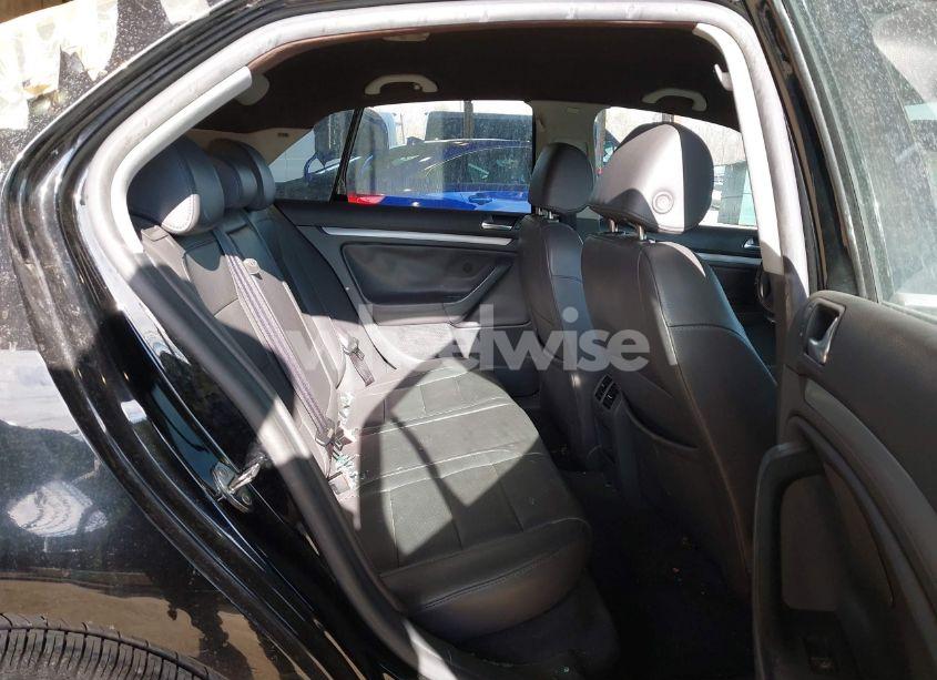 Photo 8 of 2006 Volkswagen Jetta 2.5 (VIN 3VWRF71K26M748900)