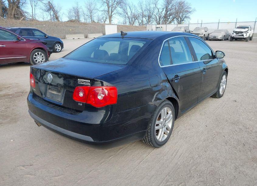 Photo 4 of 2007 Volkswagen Jetta 2.5 (VIN 3VWRF71K67M024368)