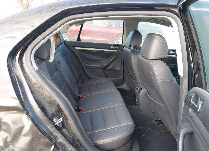 Photo 8 of 2007 Volkswagen Jetta 2.5 (VIN 3VWRF71K67M024368)