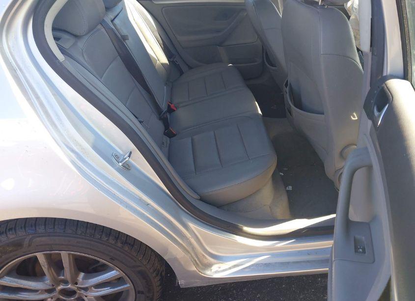 Photo 8 of 2006 Volkswagen Jetta 2.5 (VIN 3VWRF71K86M708594)