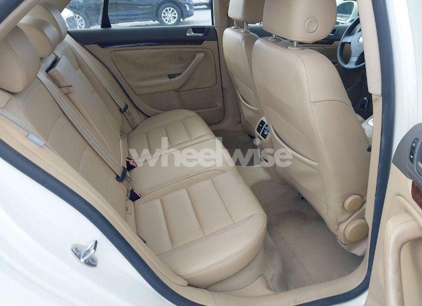 Photo 8 of 2006 Volkswagen Jetta 2.5 (VIN 3VWRF81K46M786571)