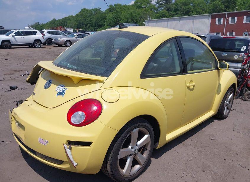 Photo 4 of 2009 Volkswagen New BEETLE 2.5L (VIN 3VWRG31C39M516518)