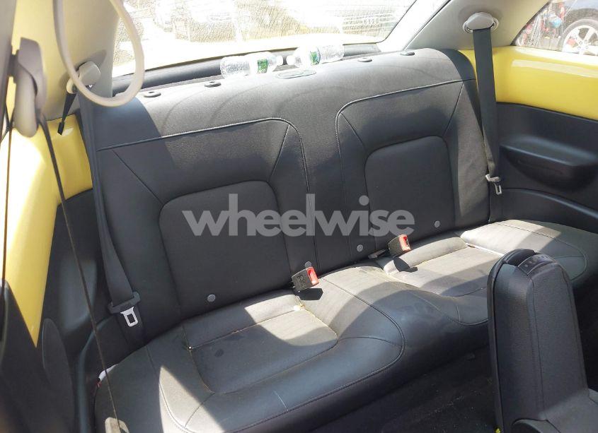 Photo 8 of 2009 Volkswagen New BEETLE 2.5L (VIN 3VWRG31C39M516518)