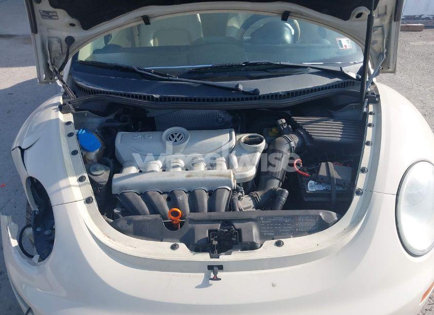 Photo 10 of 2009 Volkswagen New BEETLE 2.5L (VIN 3VWRG31C79M511838)