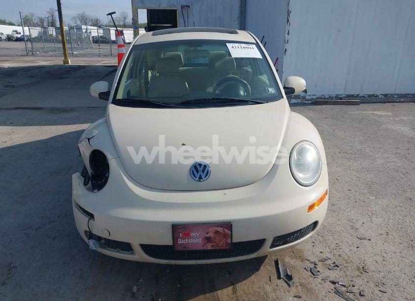 Photo 12 of 2009 Volkswagen New BEETLE 2.5L (VIN 3VWRG31C79M511838)