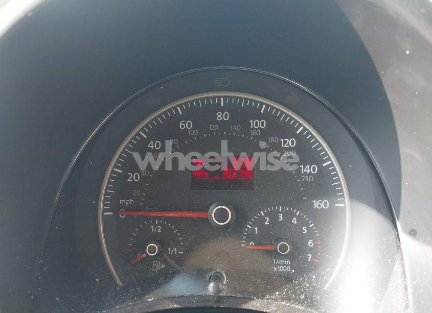 Photo 7 of 2009 Volkswagen New BEETLE 2.5L (VIN 3VWRG31C79M511838)