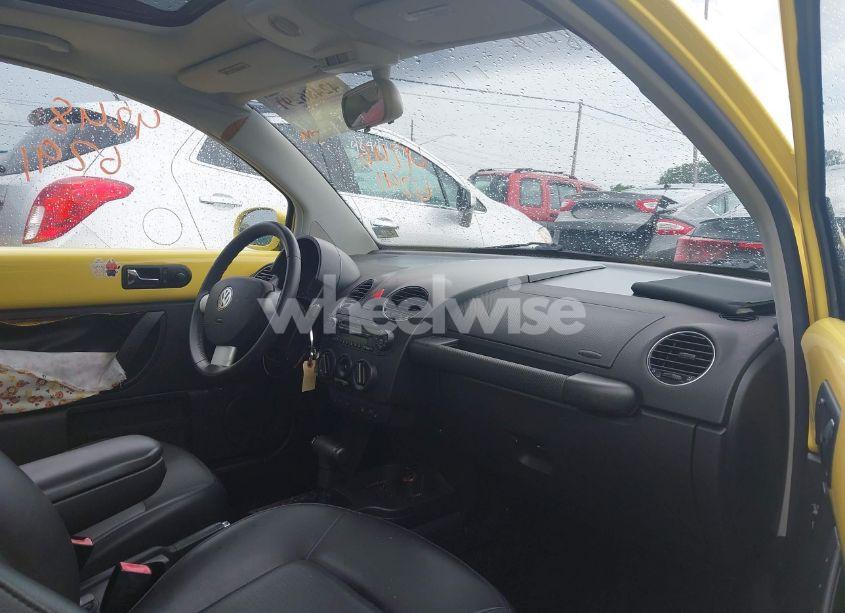 Photo 5 of 2008 Volkswagen New BEETLE S/SE (VIN 3VWRG31CX8M514764)