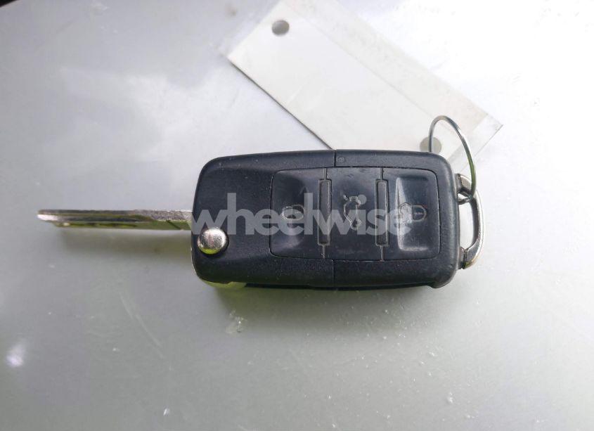 Photo 11 of 2009 Volkswagen New BEETLE 2.5L (VIN 3VWRG31Y19M407812)