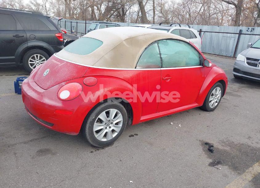 Photo 4 of 2009 Volkswagen New BEETLE 2.5L (VIN 3VWRG31Y19M407812)