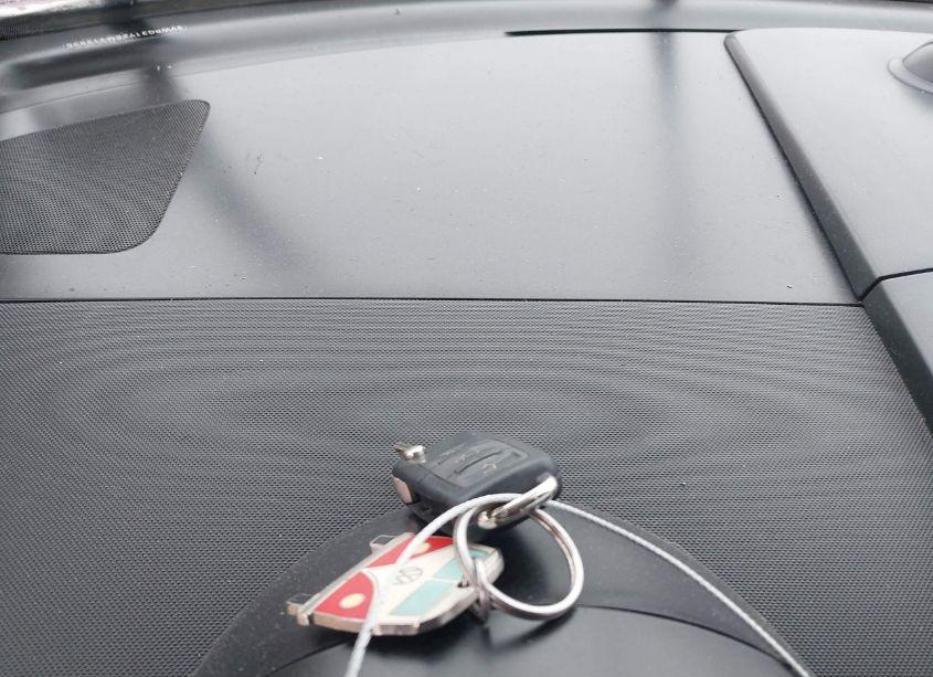 Photo 11 of 2006 Volkswagen New BEETLE 2.5 (VIN 3VWRG31Y26M313935)