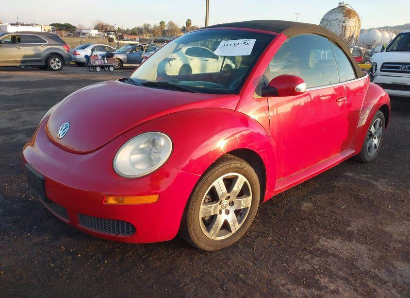 Photo 2 of 2006 Volkswagen New BEETLE 2.5 (VIN 3VWRG31Y56M322824)