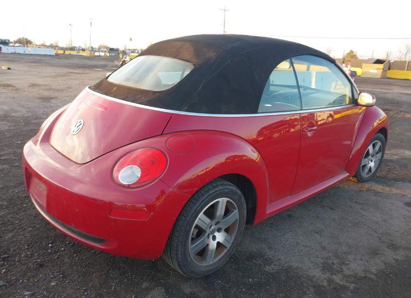 Photo 4 of 2006 Volkswagen New BEETLE 2.5 (VIN 3VWRG31Y56M322824)