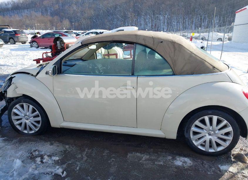 Photo 15 of 2008 Volkswagen New BEETLE SE (VIN 3VWRG31Y98M406115)