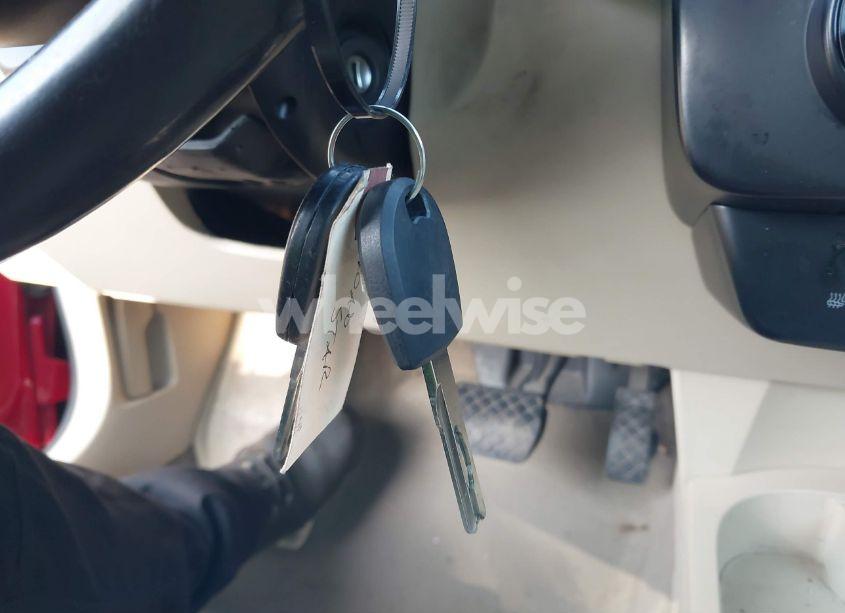 Photo 11 of 2010 Volkswagen New BEETLE 2.5L (VIN 3VWRG3AL9AM004475)