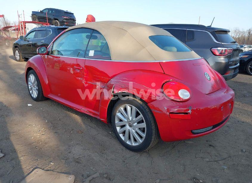 Photo 3 of 2010 Volkswagen New BEETLE 2.5L (VIN 3VWRG3AL9AM004475)