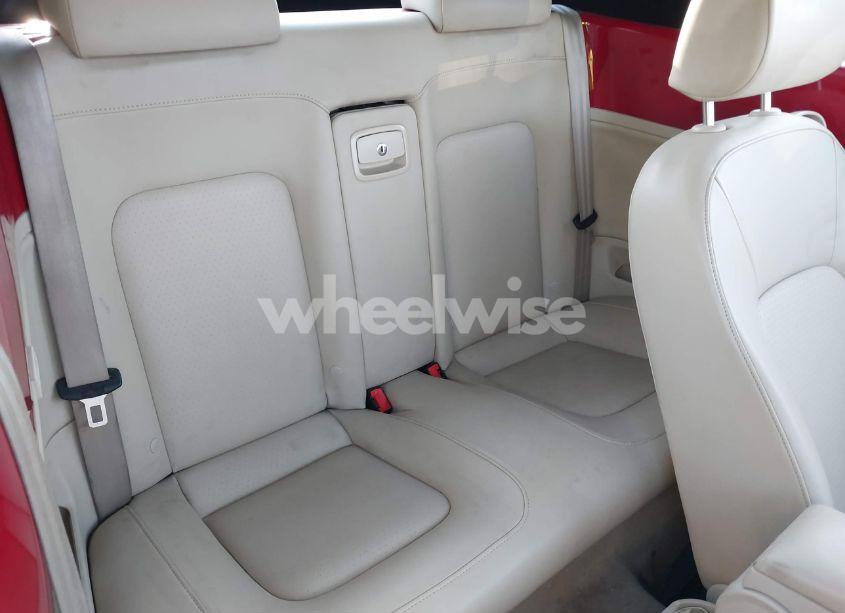 Photo 8 of 2010 Volkswagen New BEETLE 2.5L (VIN 3VWRG3AL9AM004475)