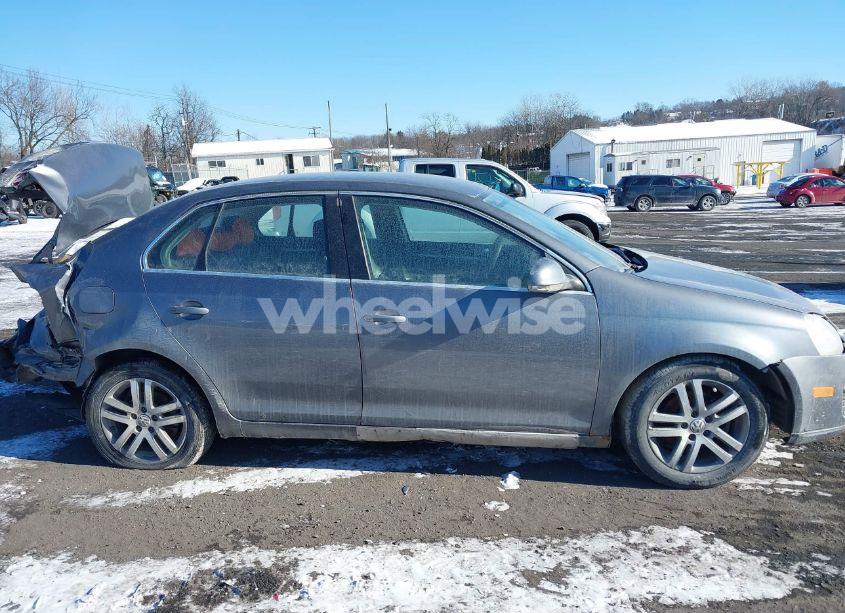 Photo 13 of 2006 Volkswagen Jetta 2.5 (VIN 3VWRG71K26M729180)