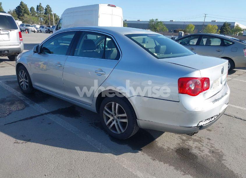 Photo 3 of 2006 Volkswagen Jetta 2.5 (VIN 3VWRG71K46M711389)