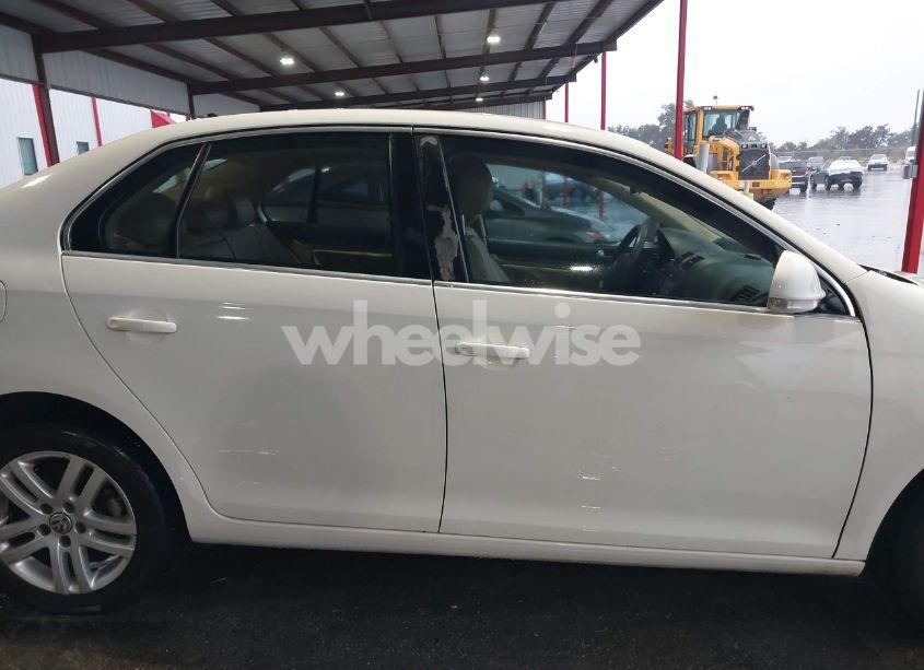 Photo 13 of 2007 Volkswagen Jetta 2.5 (VIN 3VWRG71K77M118482)