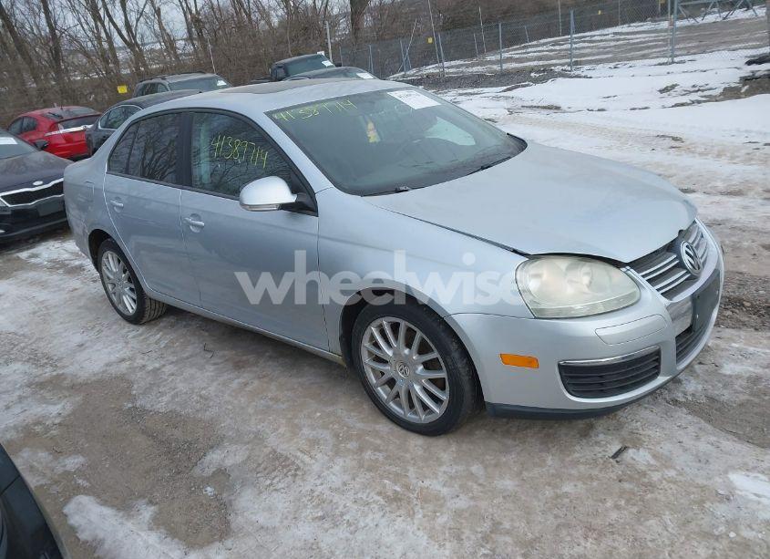 2008 Volkswagen Jetta WOLFSBURG EDITION (VIN 3VWRJ71K18M185744) main photo