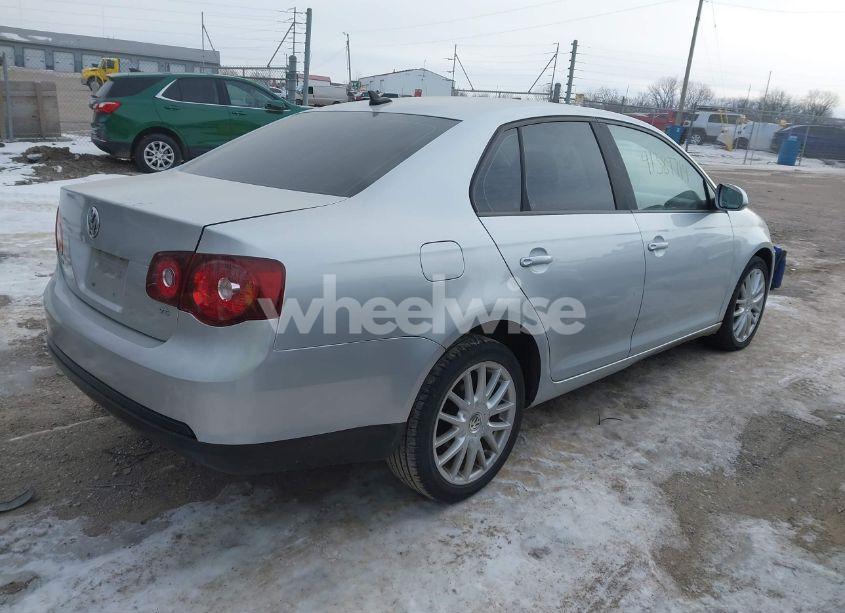 Photo 4 of 2008 Volkswagen Jetta WOLFSBURG EDITION (VIN 3VWRJ71K18M185744)