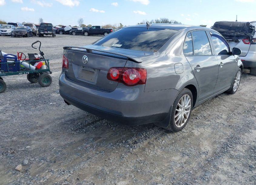 Photo 4 of 2009 Volkswagen Jetta WOLFSBURG EDITION (VIN 3VWRJ71K19M044447)