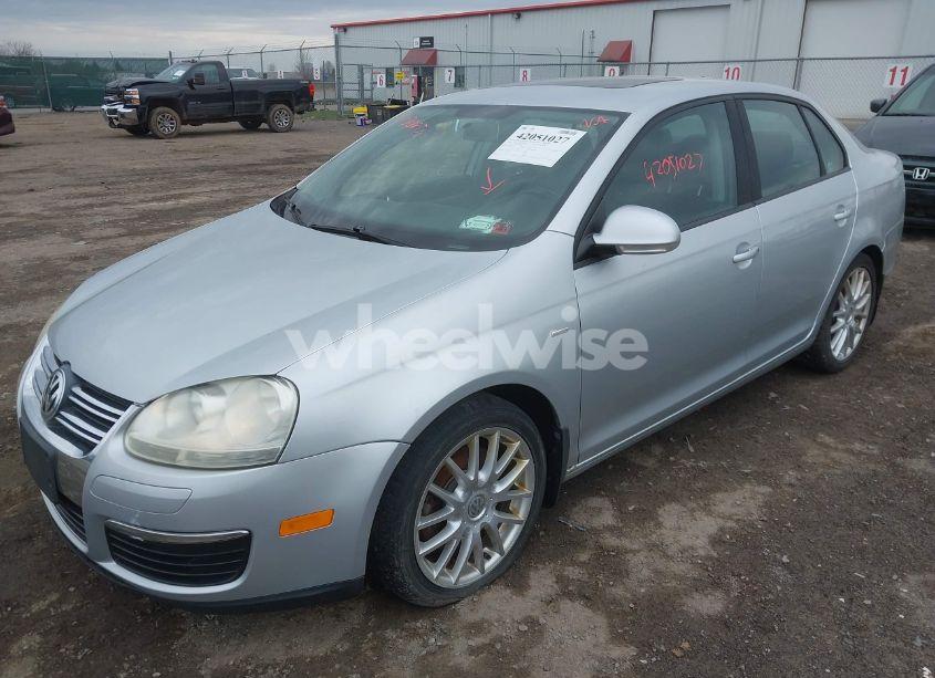 Photo 2 of 2008 Volkswagen Jetta WOLFSBURG EDITION (VIN 3VWRJ71K48M172258)