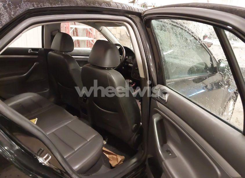 Photo 8 of 2008 Volkswagen Jetta WOLFSBURG EDITION (VIN 3VWRJ71K88M197874)