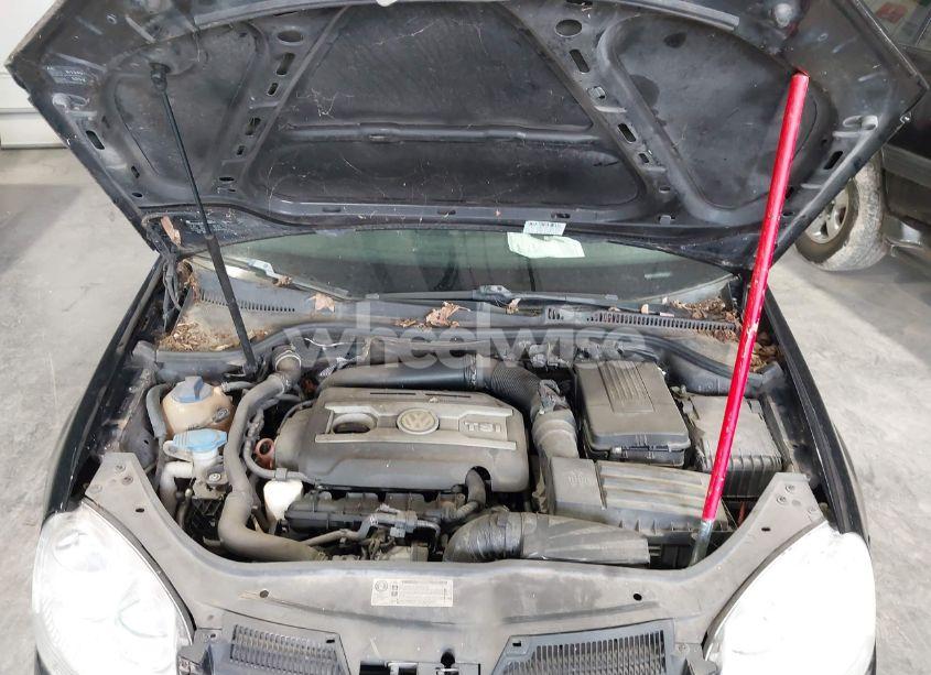 Photo 10 of 2010 Volkswagen Jetta WOLFSBURG EDITION (VIN 3VWRJ7AJ2AM061513)