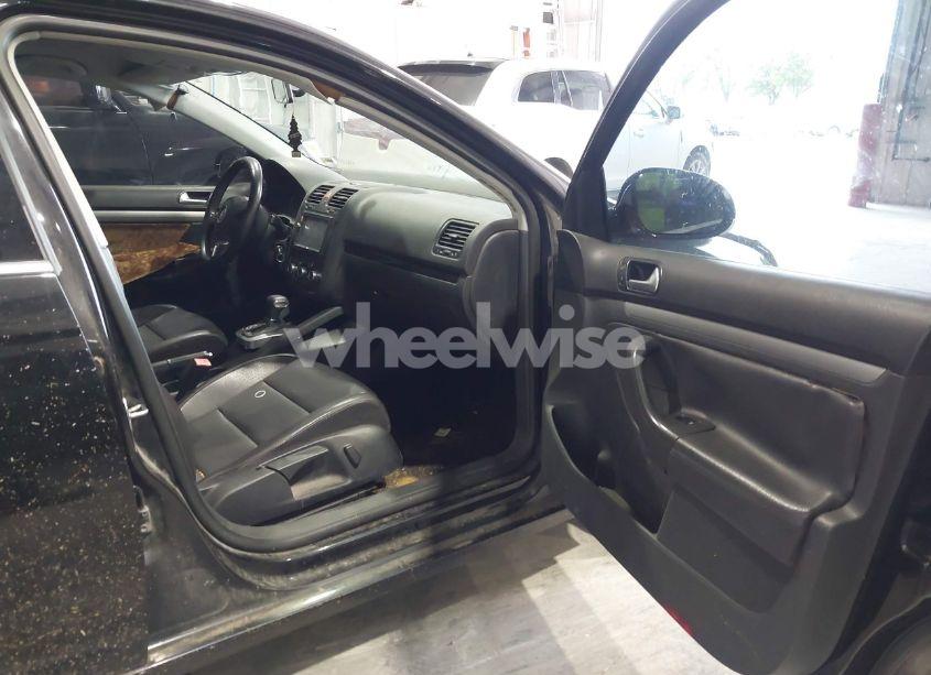 Photo 5 of 2010 Volkswagen Jetta WOLFSBURG EDITION (VIN 3VWRJ7AJ2AM061513)