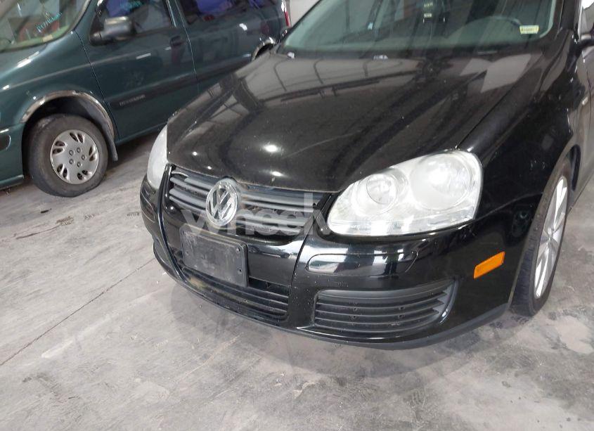 Photo 6 of 2010 Volkswagen Jetta WOLFSBURG EDITION (VIN 3VWRJ7AJ2AM061513)