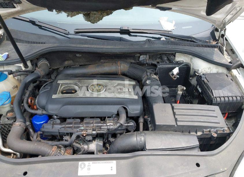 Photo 10 of 2010 Volkswagen Jetta WOLFSBURG EDITION (VIN 3VWRJ7AJ5AM015058)