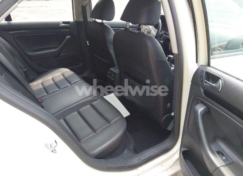 Photo 8 of 2010 Volkswagen Jetta WOLFSBURG EDITION (VIN 3VWRJ7AJ5AM015058)