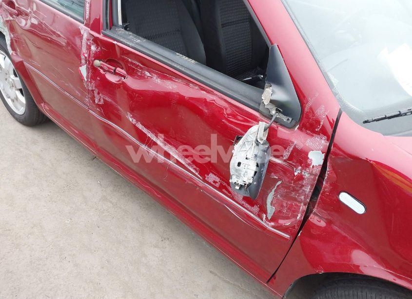 Photo 6 of 2004 Volkswagen Jetta GL (VIN 3VWRK69M04M064629)