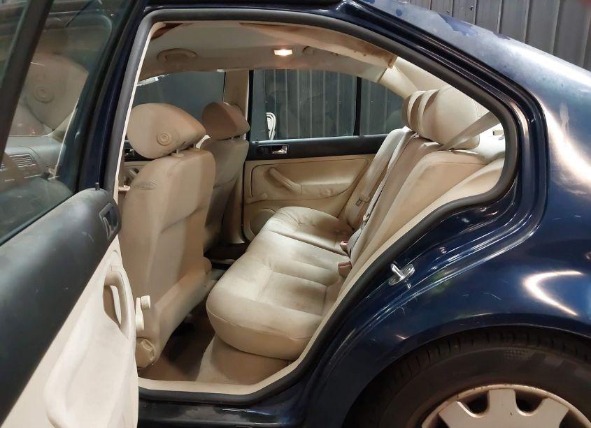 Photo 8 of 2001 Volkswagen Jetta GL (VIN 3VWRK69M31M188275)