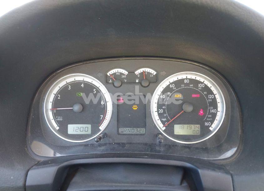 Photo 7 of 2004 Volkswagen Jetta GL (VIN 3VWRK69M64M140841)