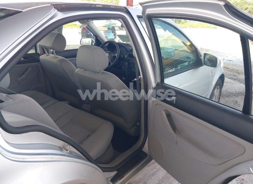 Photo 8 of 2003 Volkswagen Jetta GL (VIN 3VWRK69M93M050646)