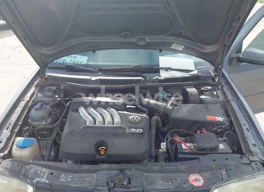 Photo 10 of 2004 Volkswagen Jetta GL (VIN 3VWRK69MX4M082958)