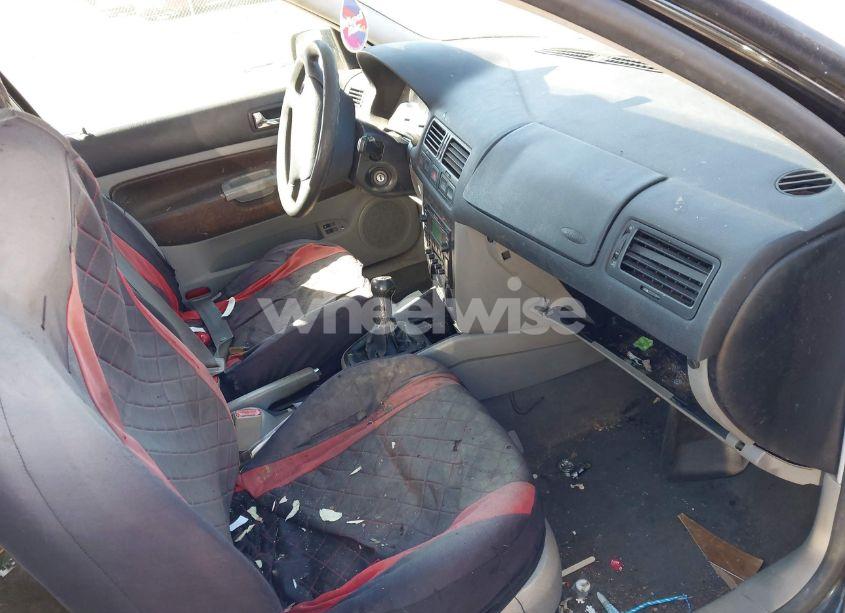 Photo 5 of 2004 Volkswagen Jetta GL (VIN 3VWRK69MX4M112945)