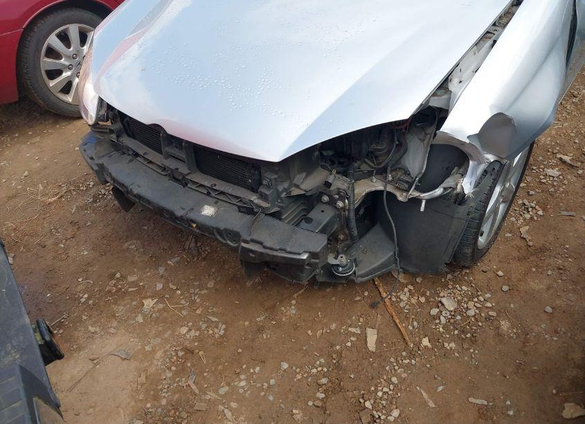 Photo 6 of 2010 Volkswagen Jetta TDI (VIN 3VWRL7AJ3AM121258)