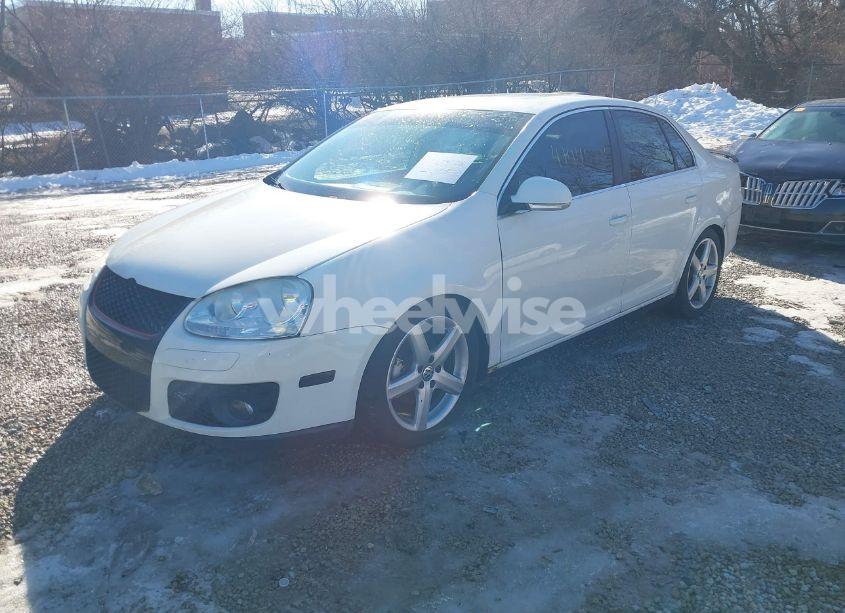 Photo 2 of 2008 Volkswagen Jetta SE/SEL (VIN 3VWRM71K08M030500)