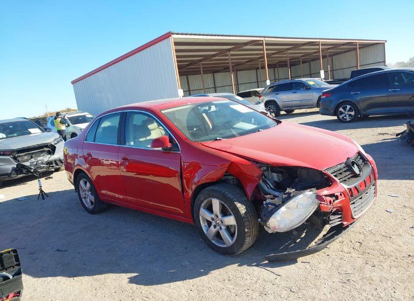 2008 Volkswagen Jetta SE/SEL (VIN 3VWRM71K08M090650) main photo
