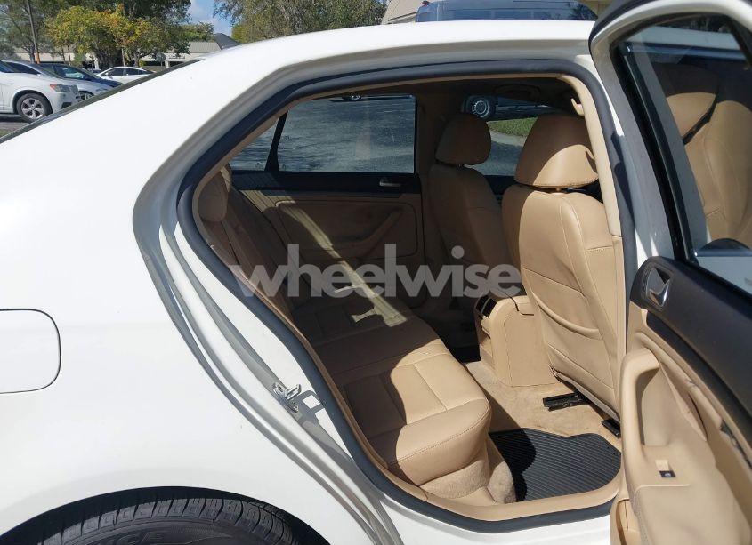 Photo 8 of 2008 Volkswagen Jetta SE/SEL (VIN 3VWRM71K08M108404)