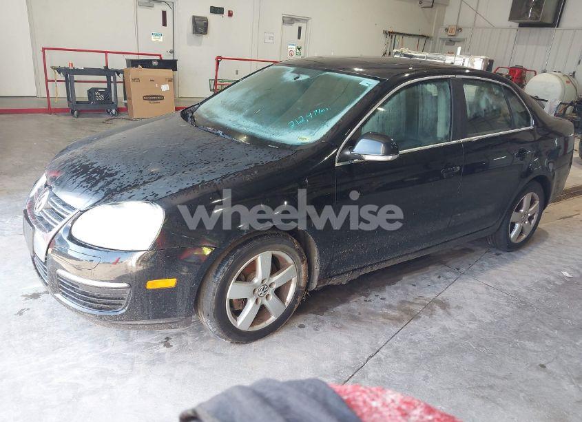 Photo 2 of 2008 Volkswagen Jetta SE/SEL (VIN 3VWRM71K08M115501)