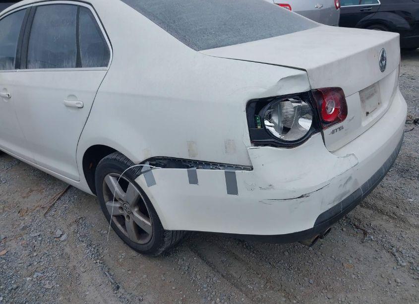 Photo 6 of 2009 Volkswagen Jetta SE/SEL (VIN 3VWRM71K09M041613)