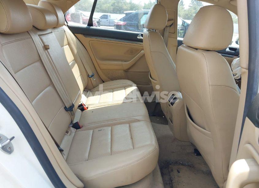 Photo 8 of 2008 Volkswagen Jetta SE/SEL (VIN 3VWRM71K18M022308)