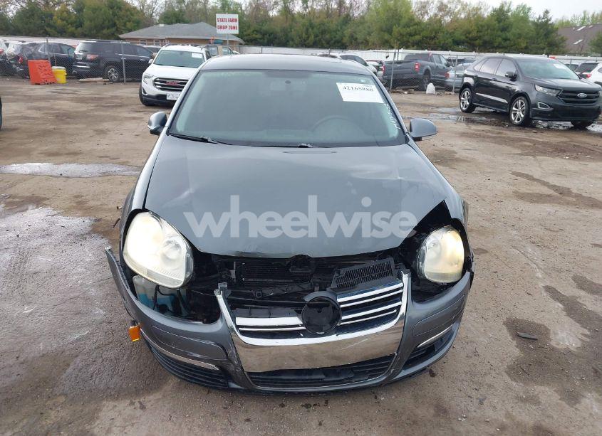 Photo 12 of 2008 Volkswagen Jetta SE (VIN 3VWRM71K18M135790)